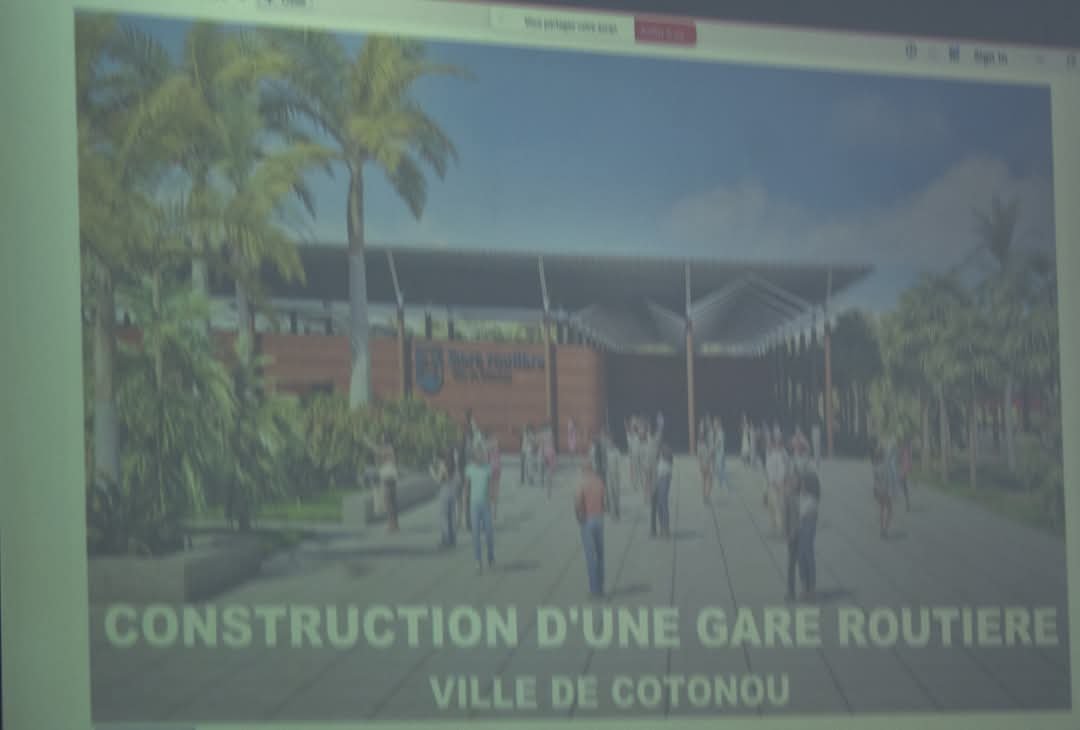 Un projet de gare routière et de parking à Houéyiho