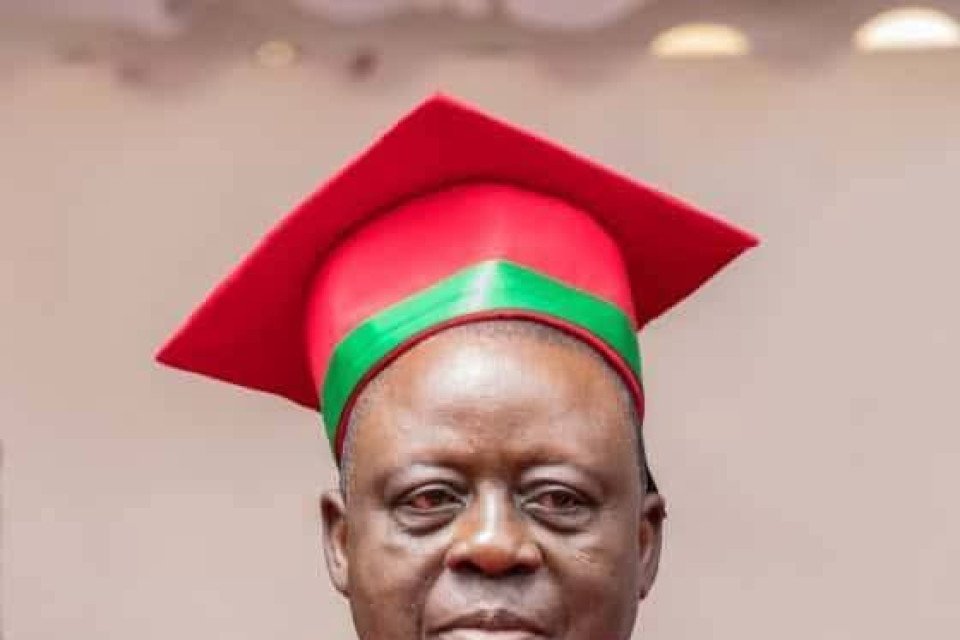 Le Président Louis Gbèhounou Vlavonou reçoit le titre de Docteur Honoris Causa