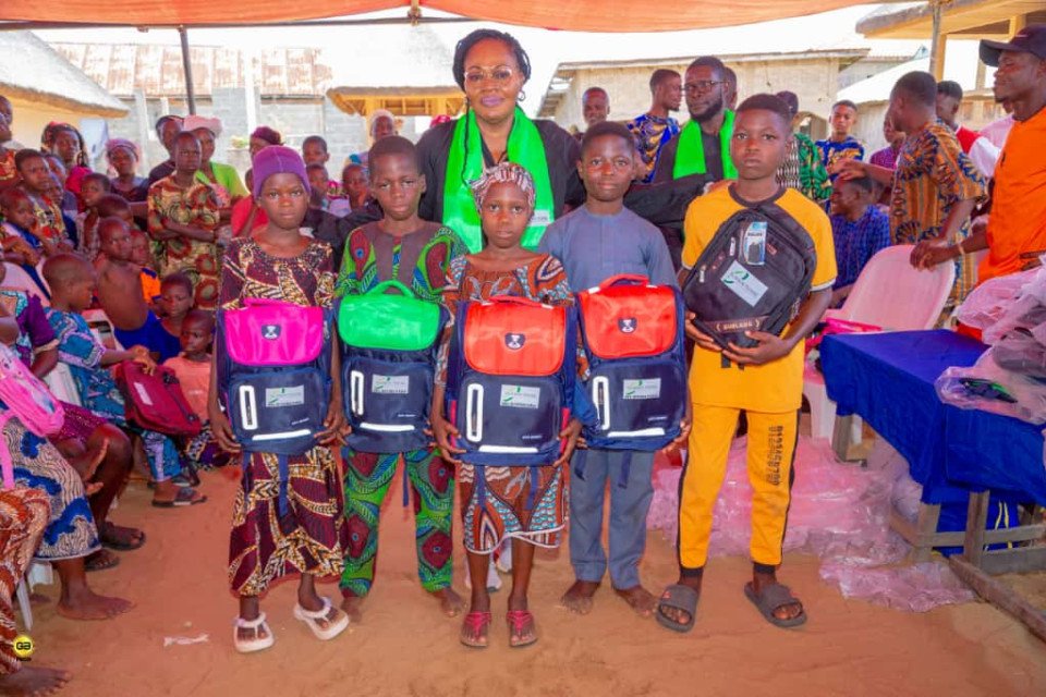 Alimen-Terre soutient l’éducation des enfants orphelins à Ganvié et Abomey-Calavi