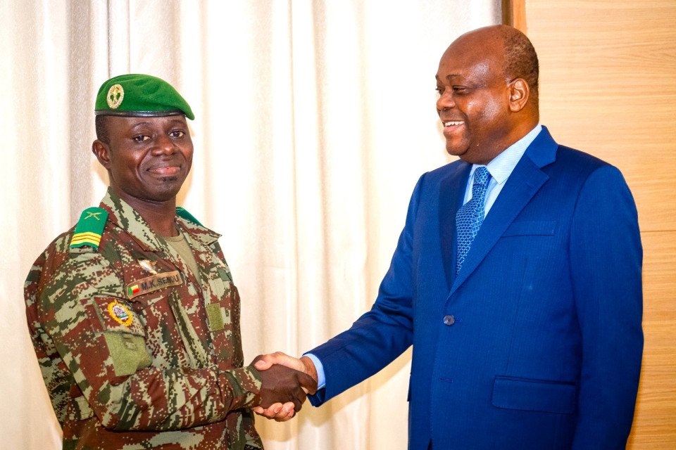 Le lieutenant Marcos Senou élevé au grade de capitaine à la Cour constitutionnelle