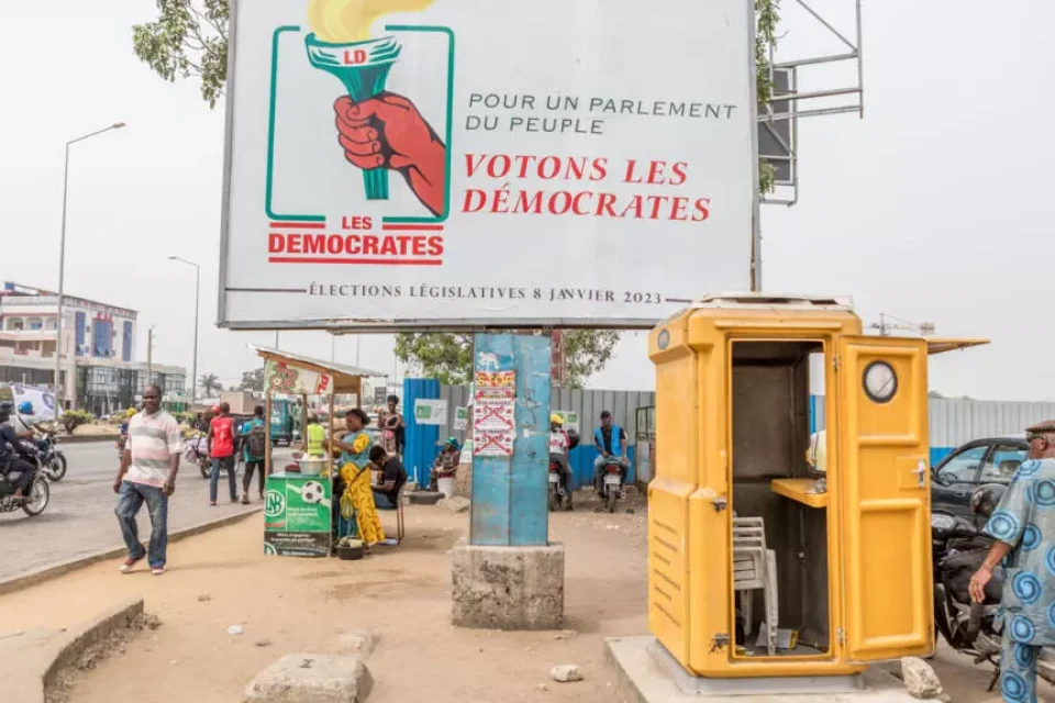 Les Démocrates autorisés à participer aux législatives