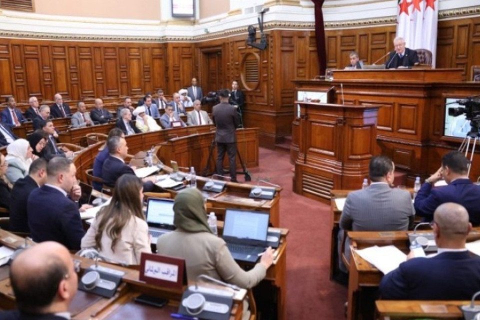 Le Parlement bloque 11 articles du nouveau Code de la route