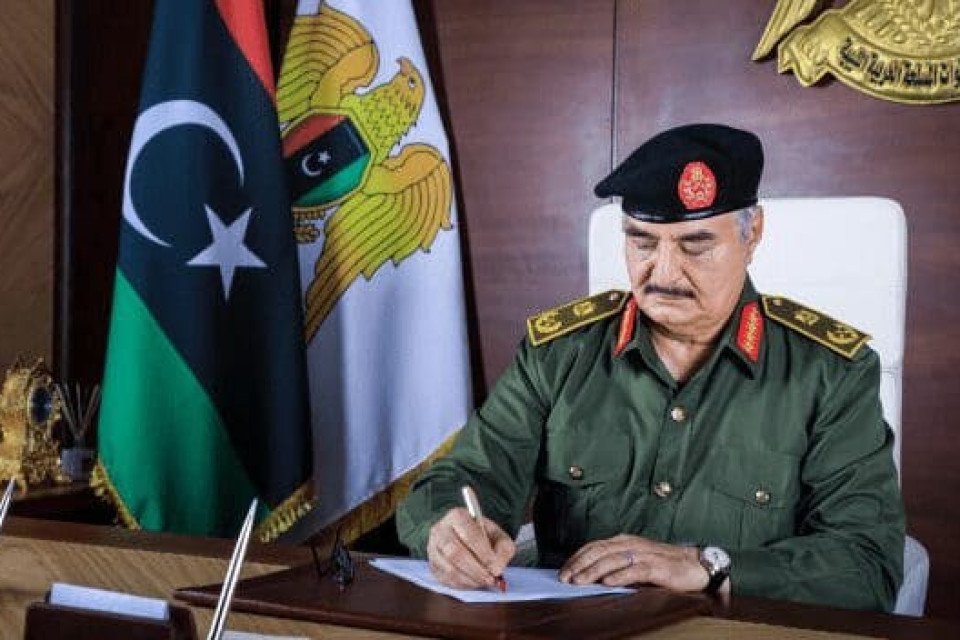 L’Est condamne les propos grecs et défend son protocole maritime