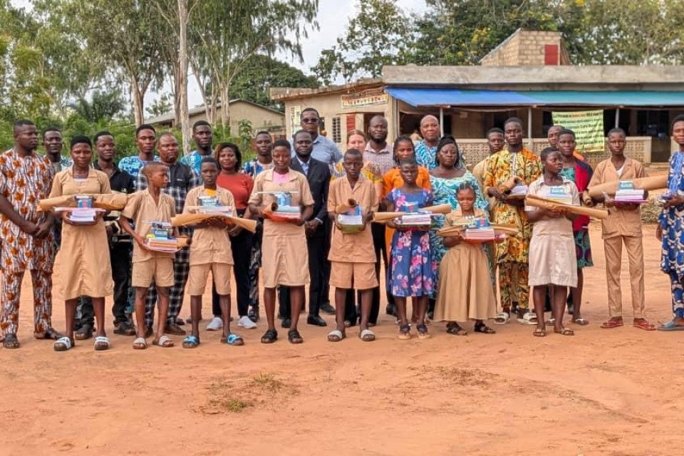 Les meilleurs élèves d'Ayomi primés