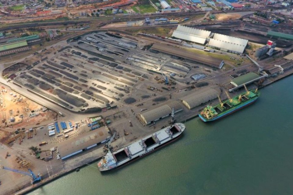 Le port de Maputo enregistre un trafic record de 32 millions de tonnes